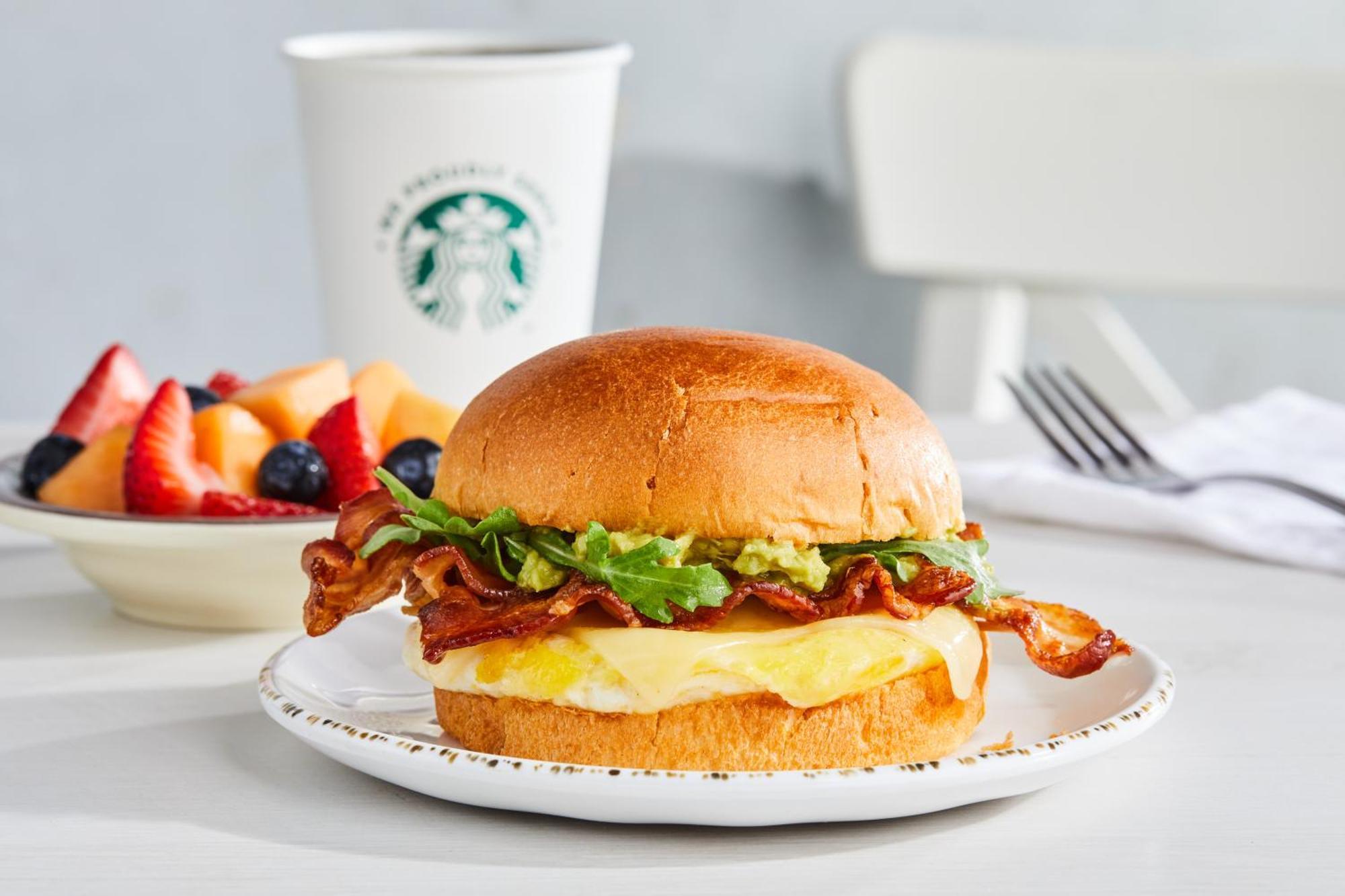 Courtyard By Marriott Louisville East Εξωτερικό φωτογραφία