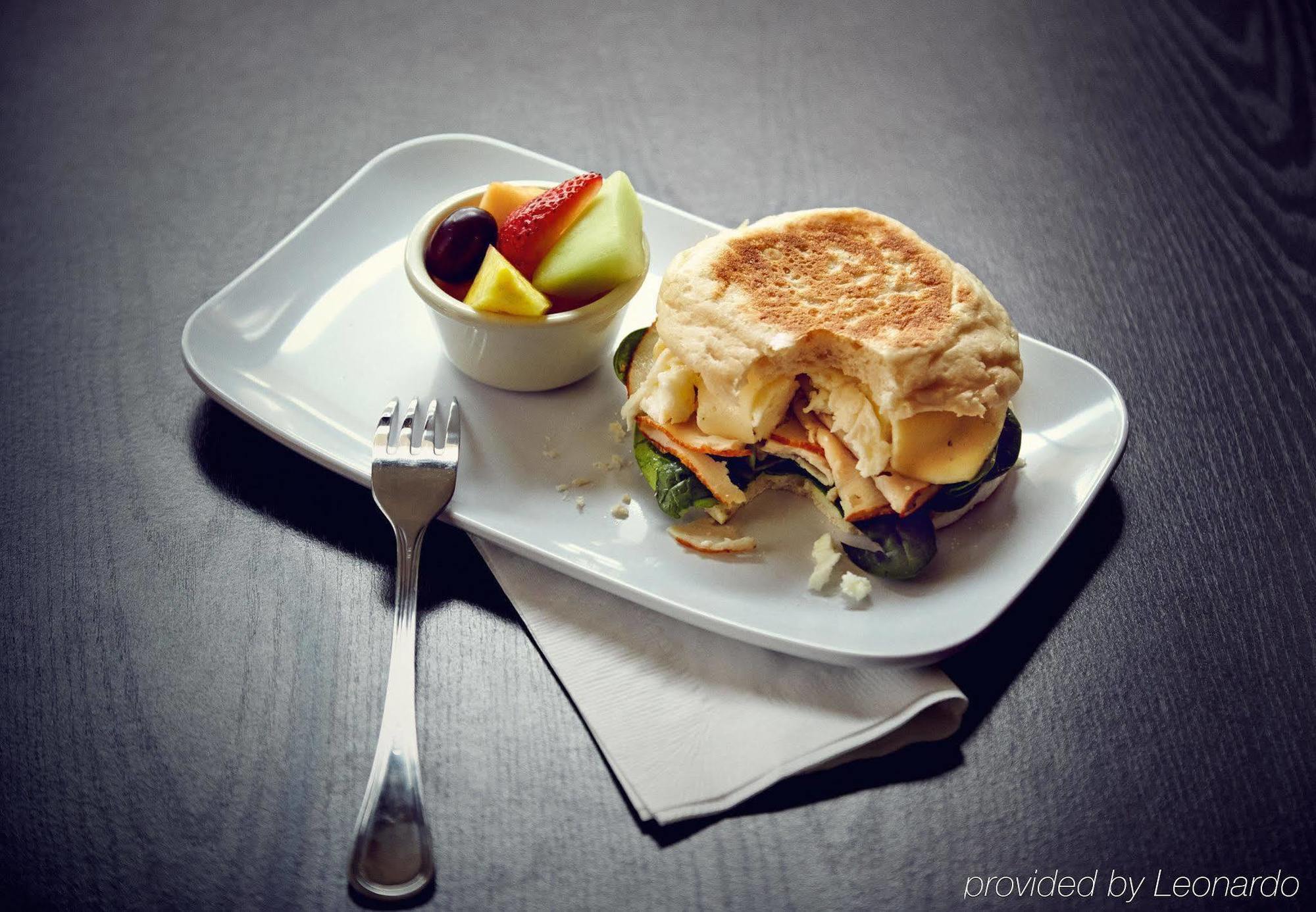 Courtyard By Marriott Louisville East Εξωτερικό φωτογραφία