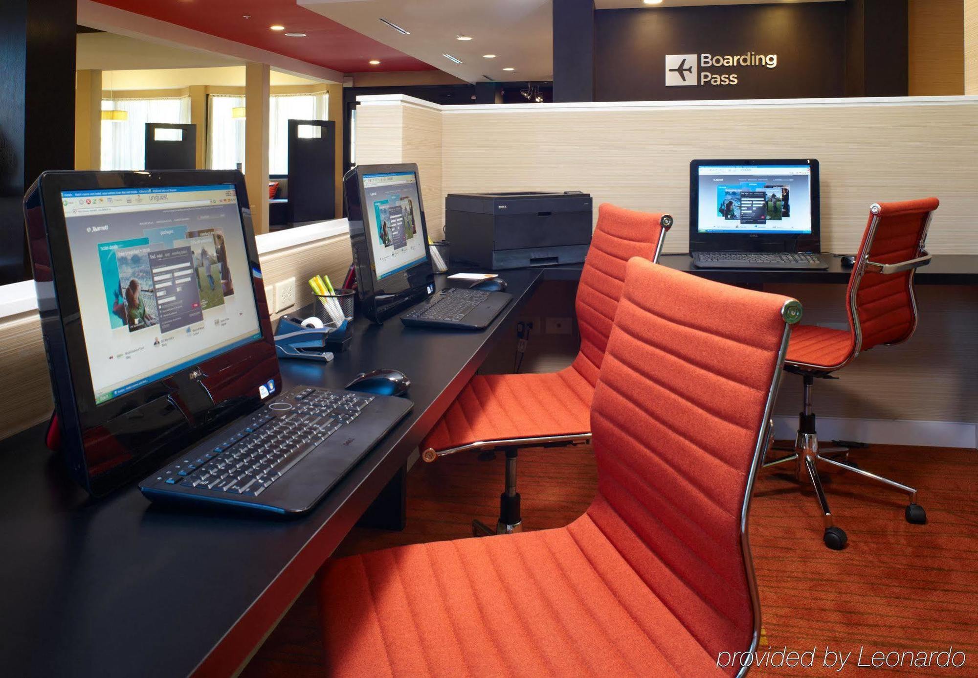 Courtyard By Marriott Louisville East Εξωτερικό φωτογραφία