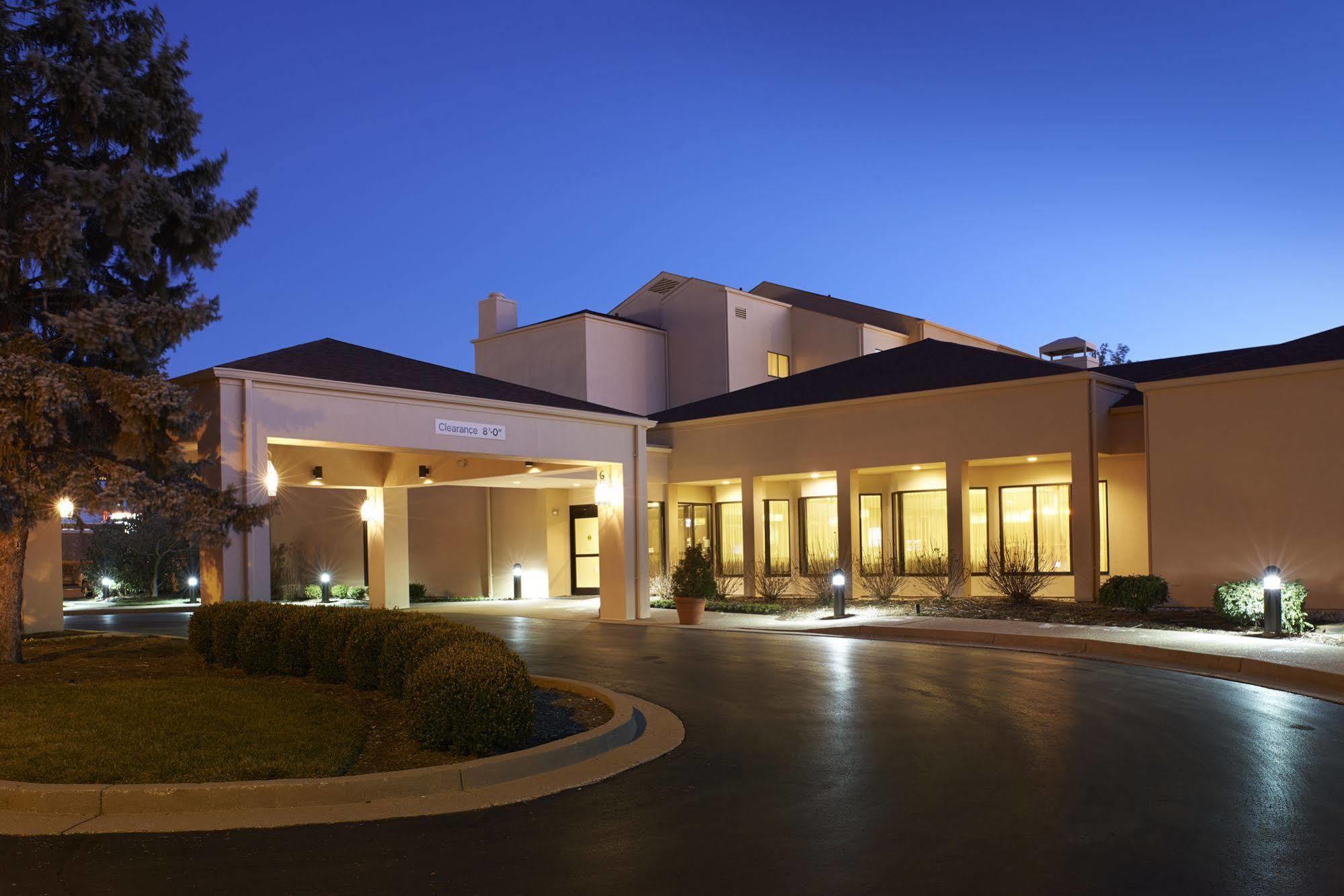 Courtyard By Marriott Louisville East Εξωτερικό φωτογραφία